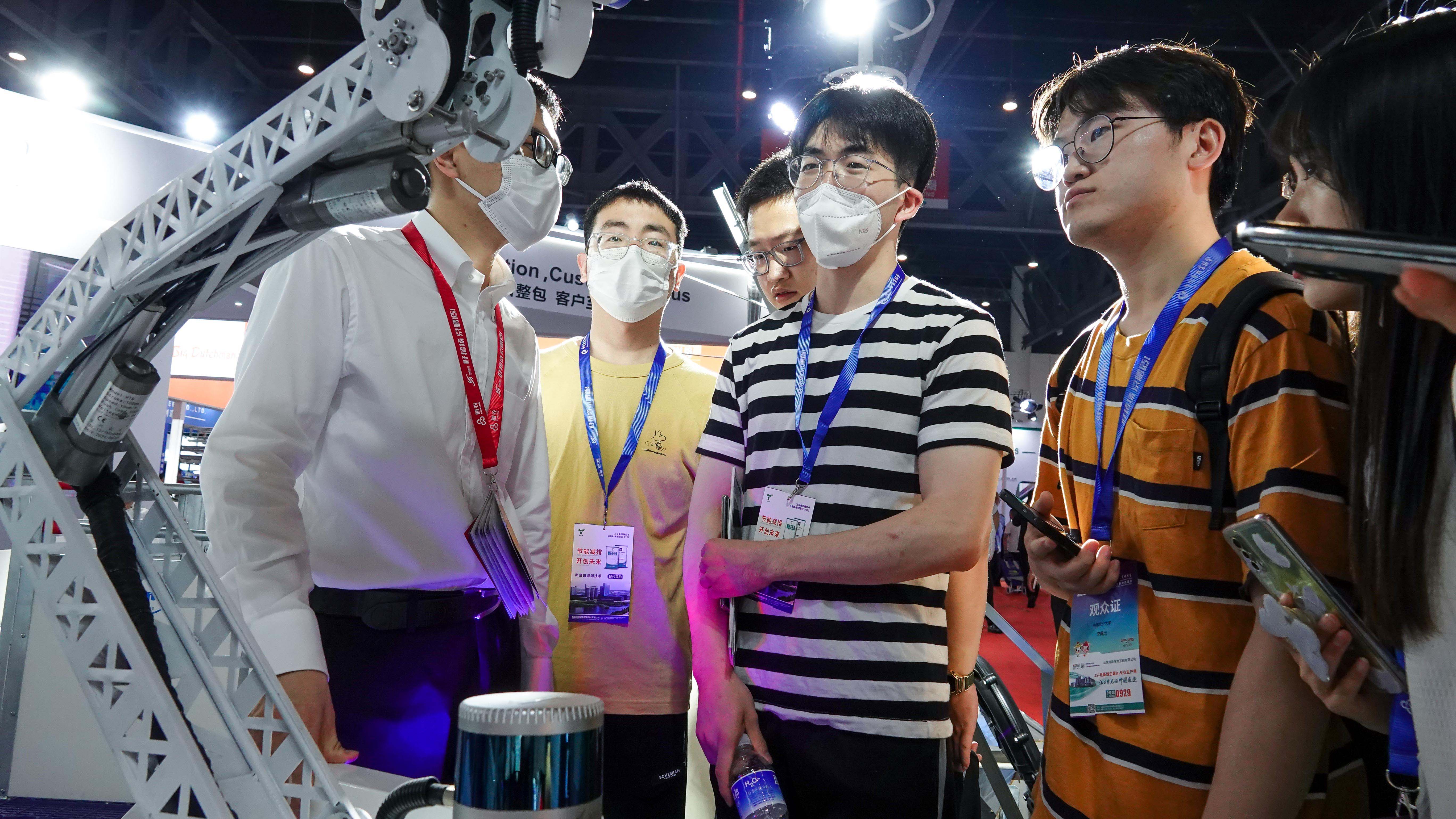 1689747569420248.jpg CP_08991.jpg